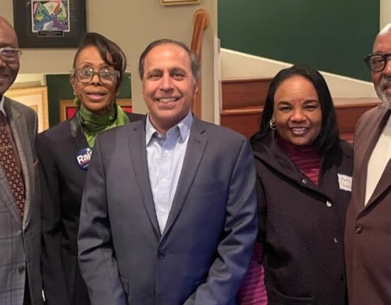 Raj with Larry Huggins, Gwen Appleberry, Patty Howse, William Kates